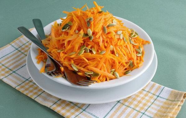 Salad herfst op basis van pompoenpitten helpt bij prostatitis